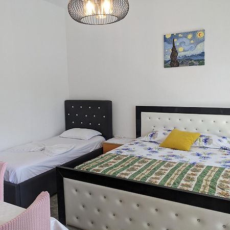 Serenade Beach Durrës Zewnętrze zdjęcie